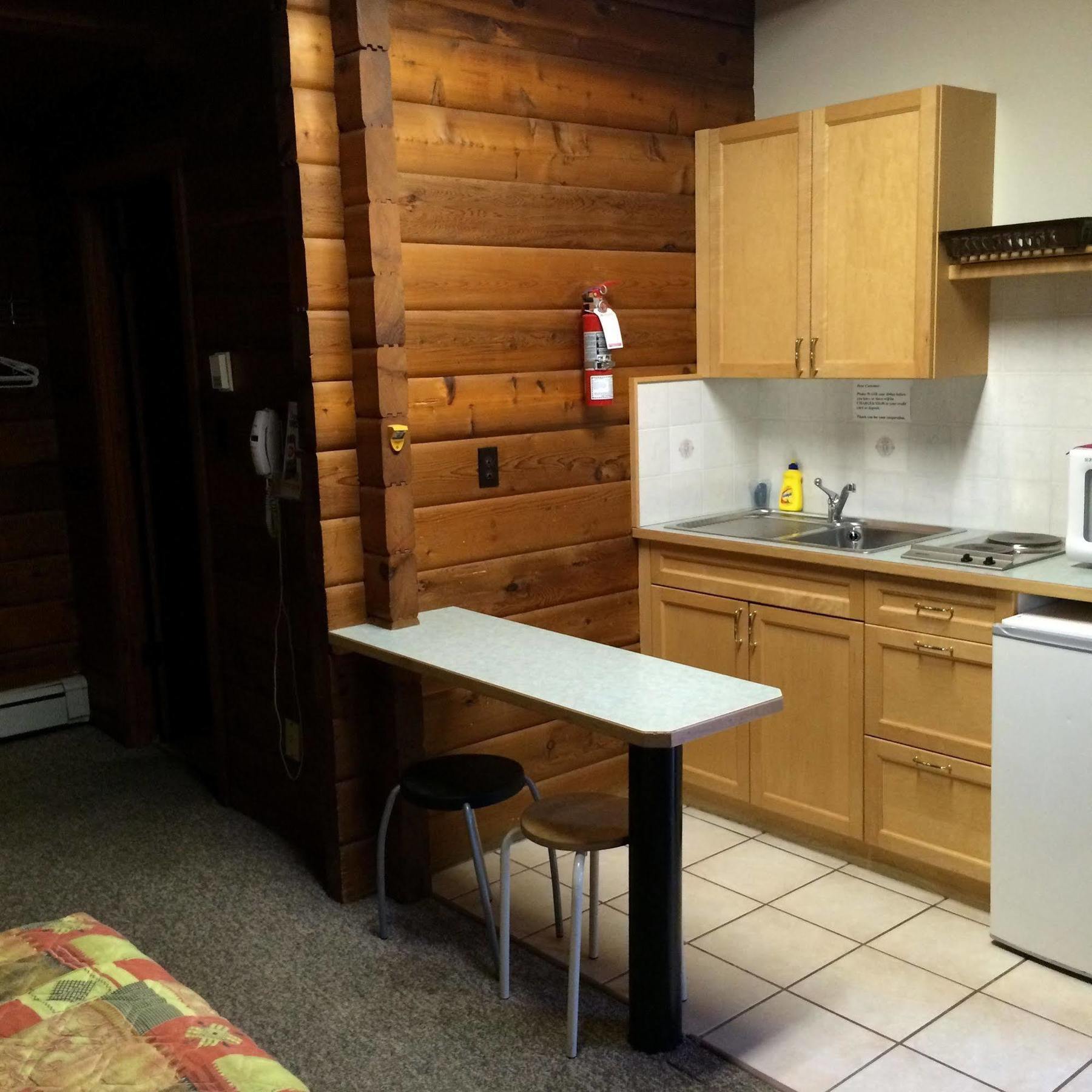 Raccoon Lodge Motel Sylvan Lake Dış mekan fotoğraf